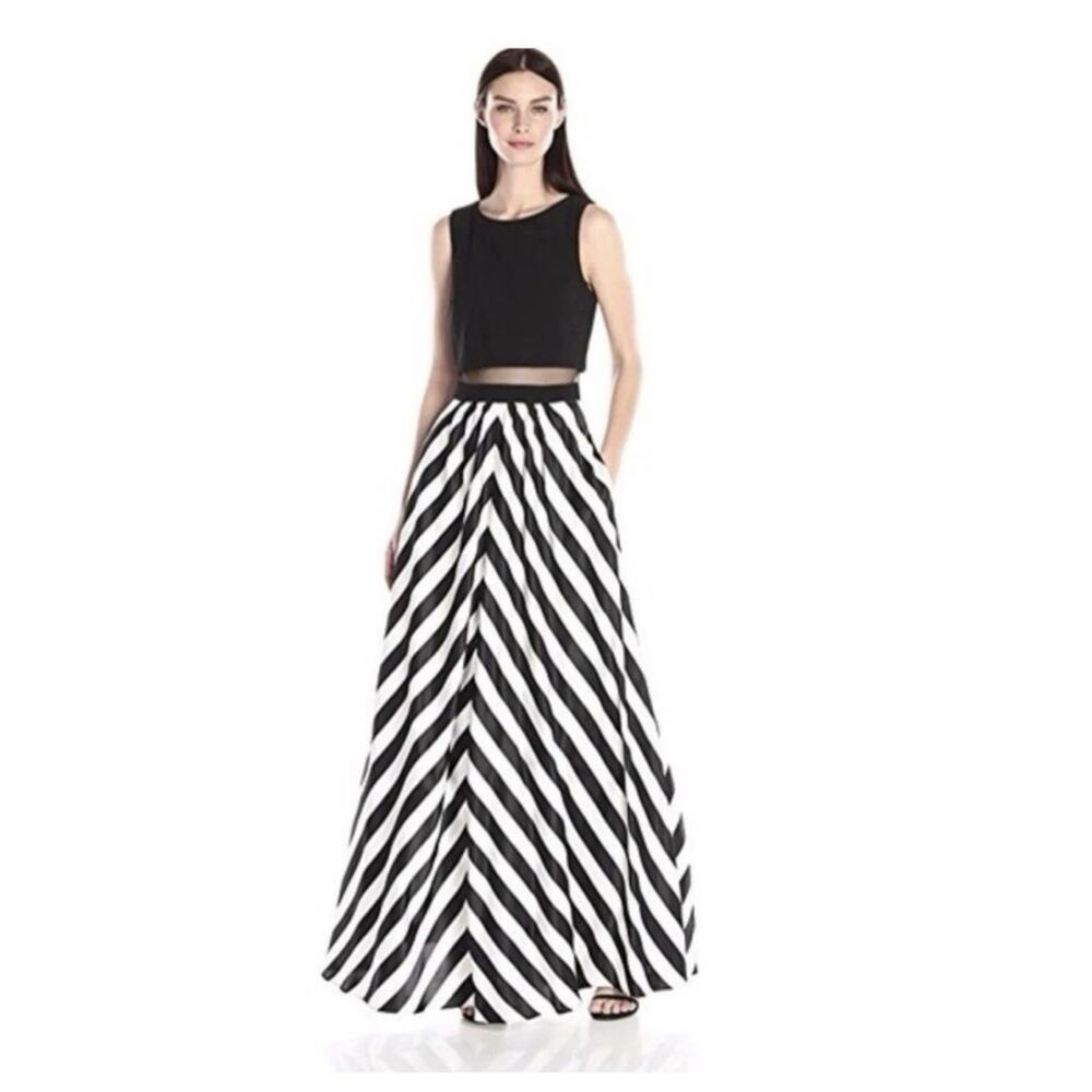 BETSY & ADAM Black/White Striped Sleeveless A-Line Maxi Dress 6